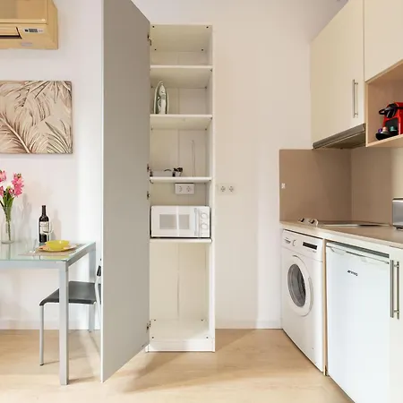 Premium En Sants A 15' Bcn Centro Y Fira Bcn דירה *