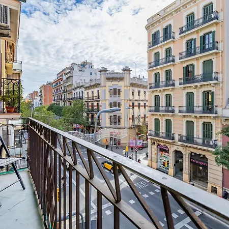 Premium En Sants A 15' Bcn Centro Y Fira Bcn *